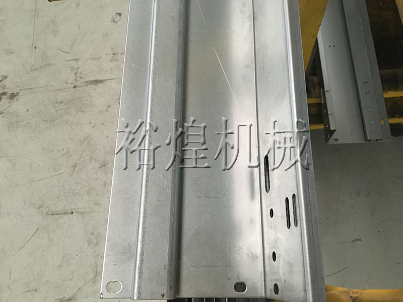 電梯上坎生產(chǎn)線(xiàn)